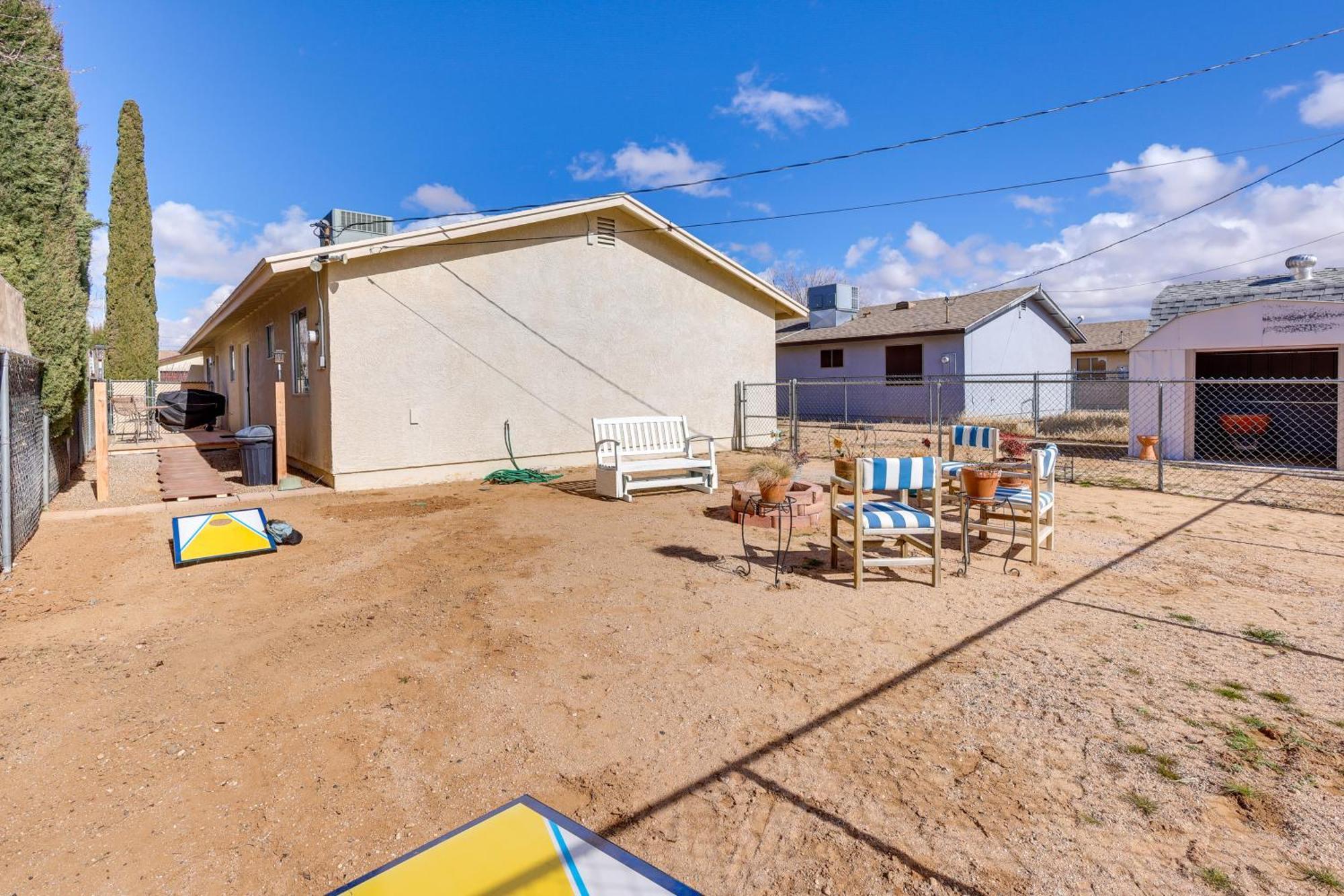 Kingman Vacation Rental With Yard And Fire Pit Luaran gambar